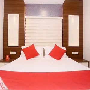 Hotel Ambalath Maple Leaves Guruvayur